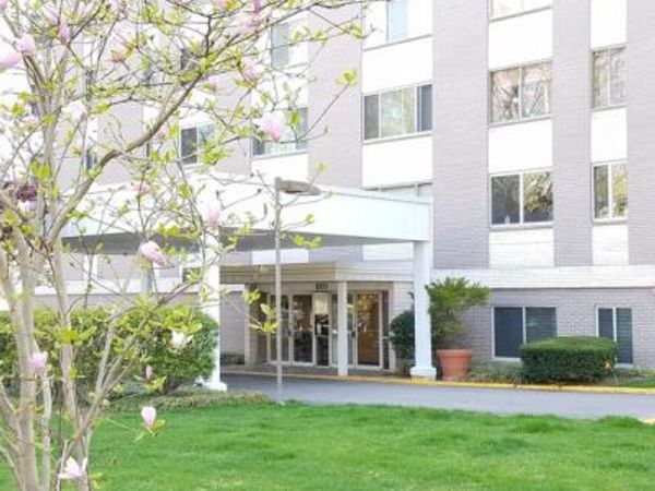 8315 N BROOK LANE N, Unit 2-601, BETHESDA, MD 20814