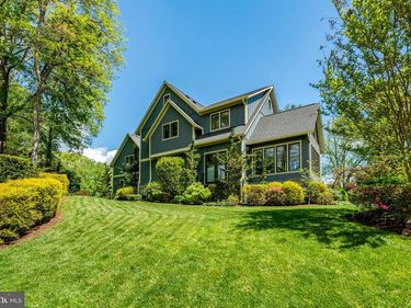 1712 ABBEY OAK DRIVE, VIENNA, VA 22182