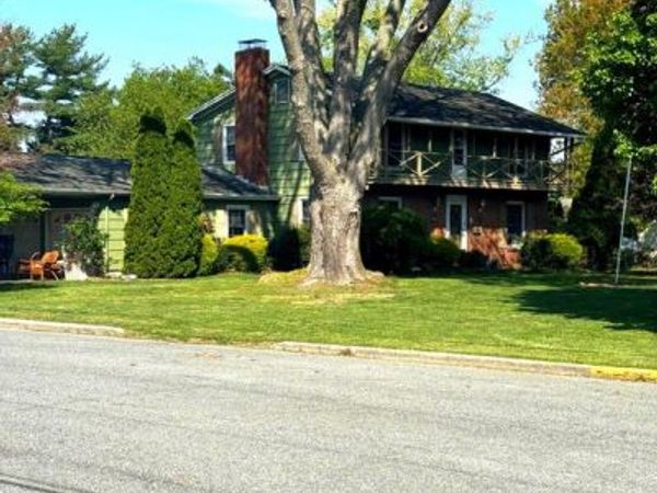 402 NYLON BOULEVARD, SEAFORD, DE 19973