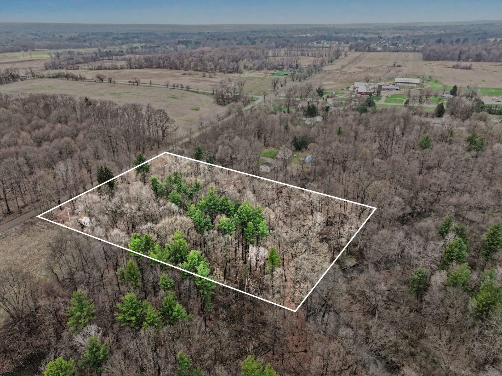 Vl 2589 Rector Avenue Ne, Rockford, MI 49341 Main Photo