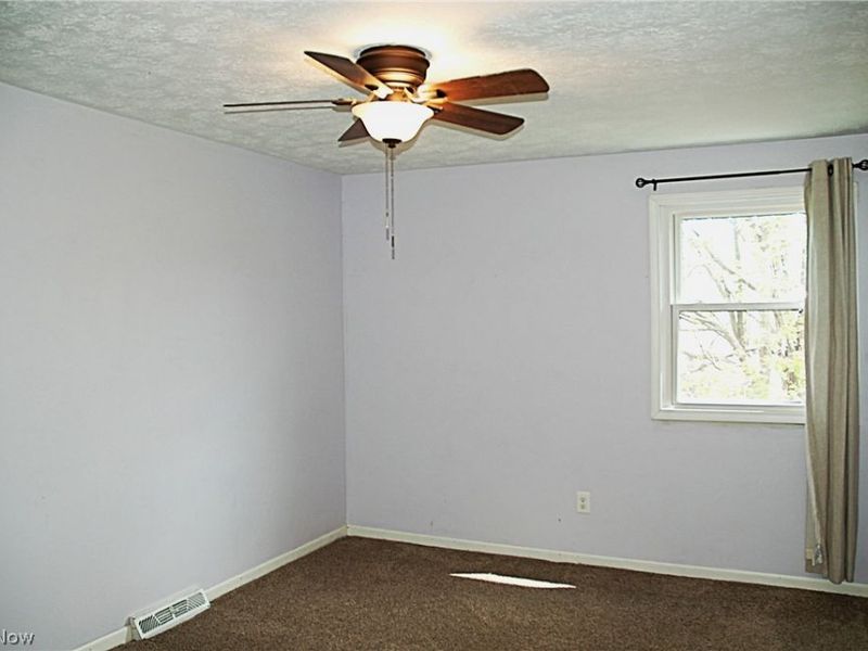 8867 Holly Lane, Olmsted Falls, OH 44138 Photo 19