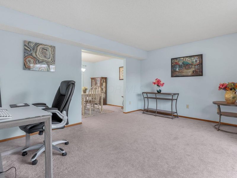 5344 Bonner Drive , Hilliard, OH 43026 Photo 5