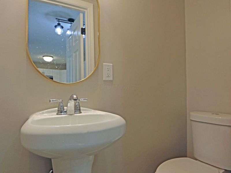 1686 Jupiter Avenue, Hilliard, OH 43026 Photo 17