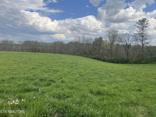 8.5 AC Dykes Rd, Crossville, TN 38571
