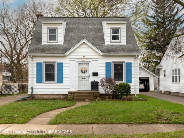 1125 Poxson Avenue, Lansing, MI 48910