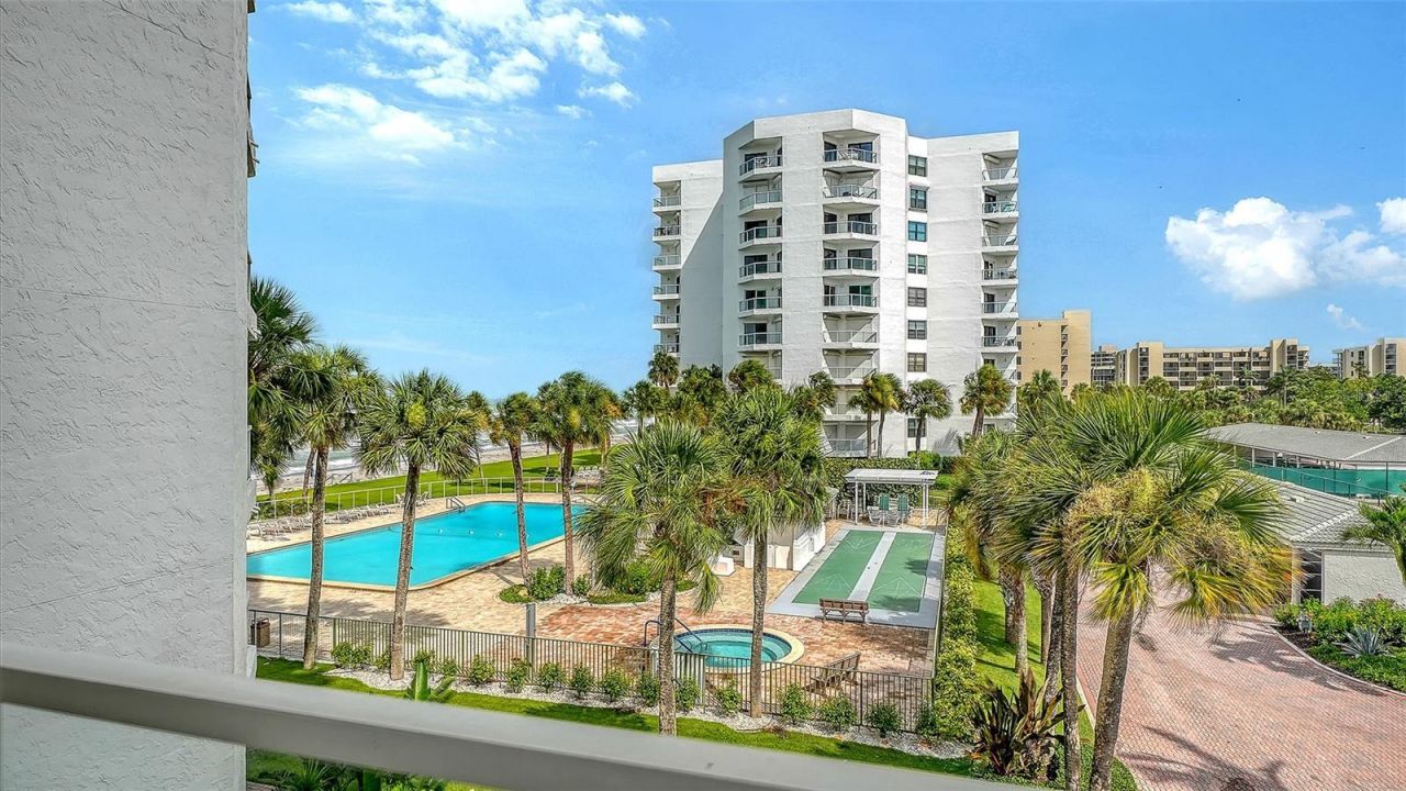 1000 Longboat Club Road, Unit 304, Longboat Key, FL 34228 Photo