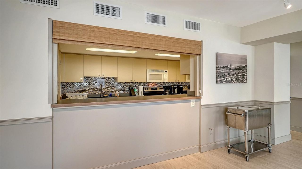 1000 Longboat Club Road, Unit 304, Longboat Key, FL 34228 Photo