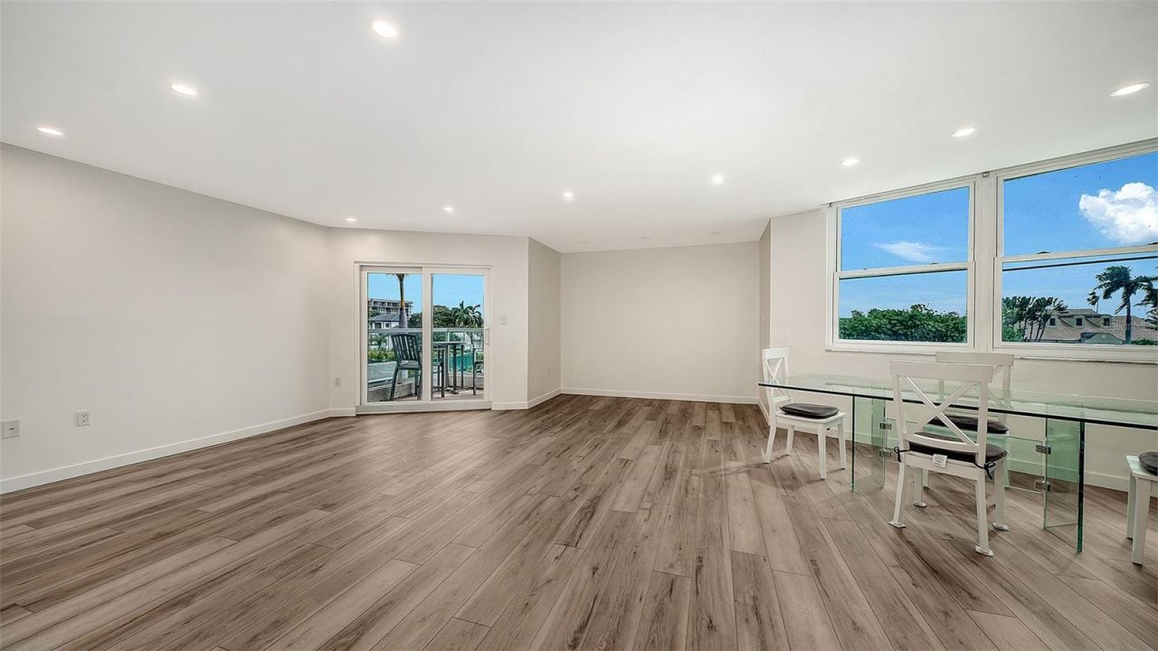 1000 Longboat Club Road, Unit 304, Longboat Key, FL 34228 Photo