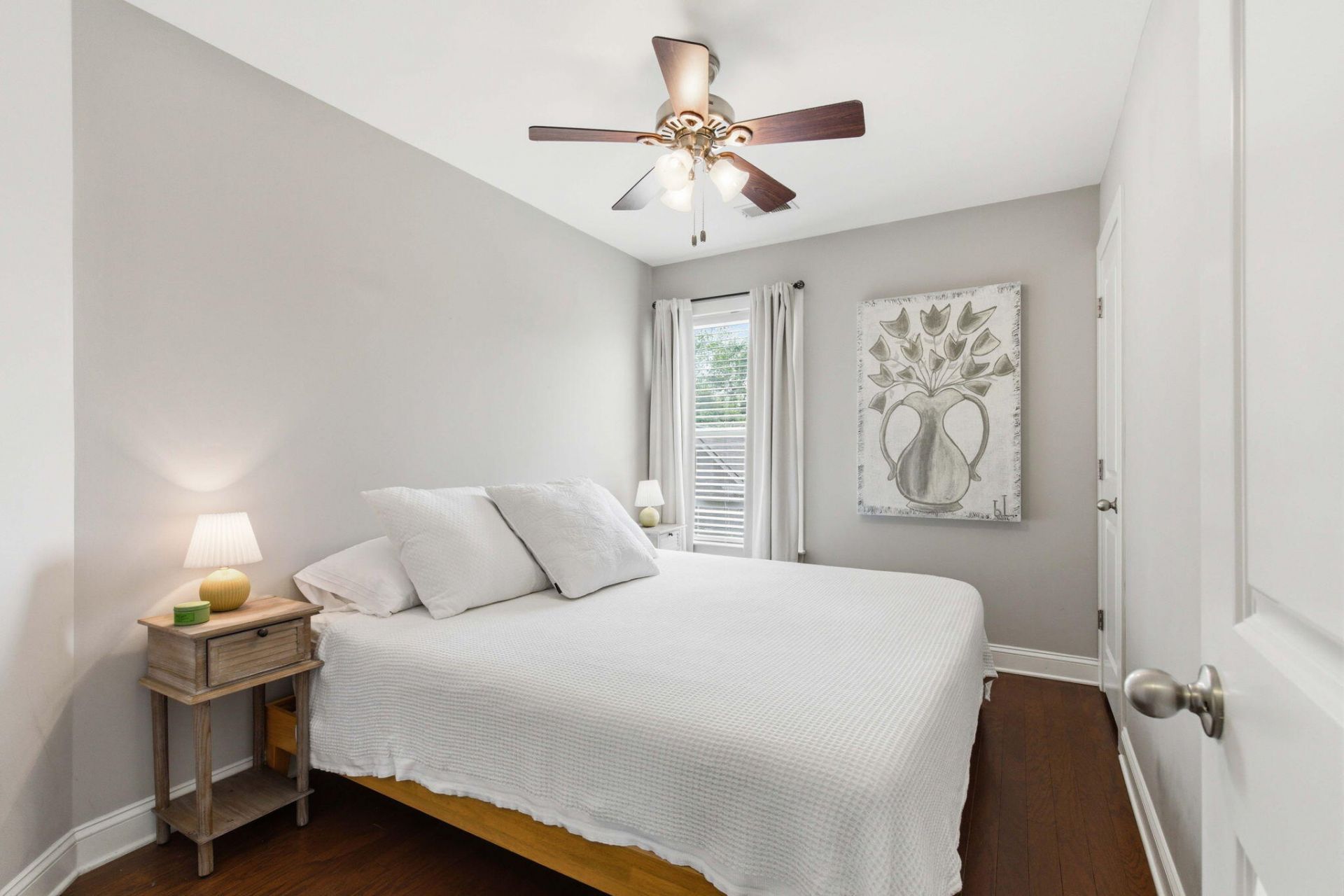 89 Simons Street Photo 17