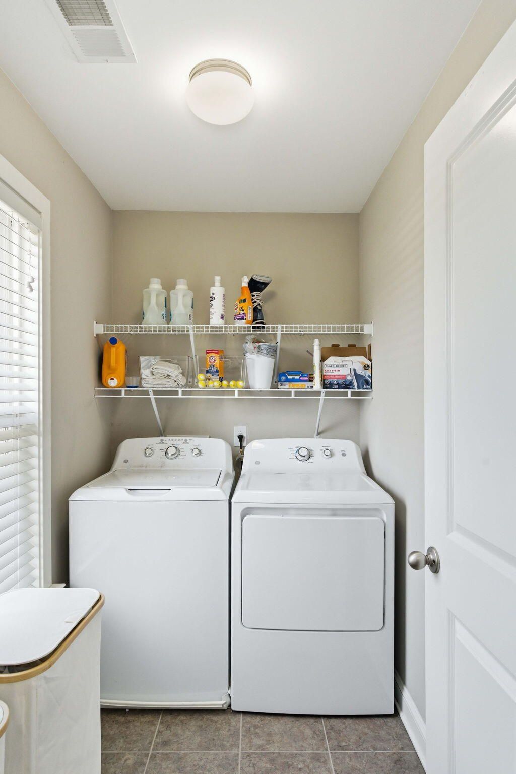 89 Simons Street Photo 21