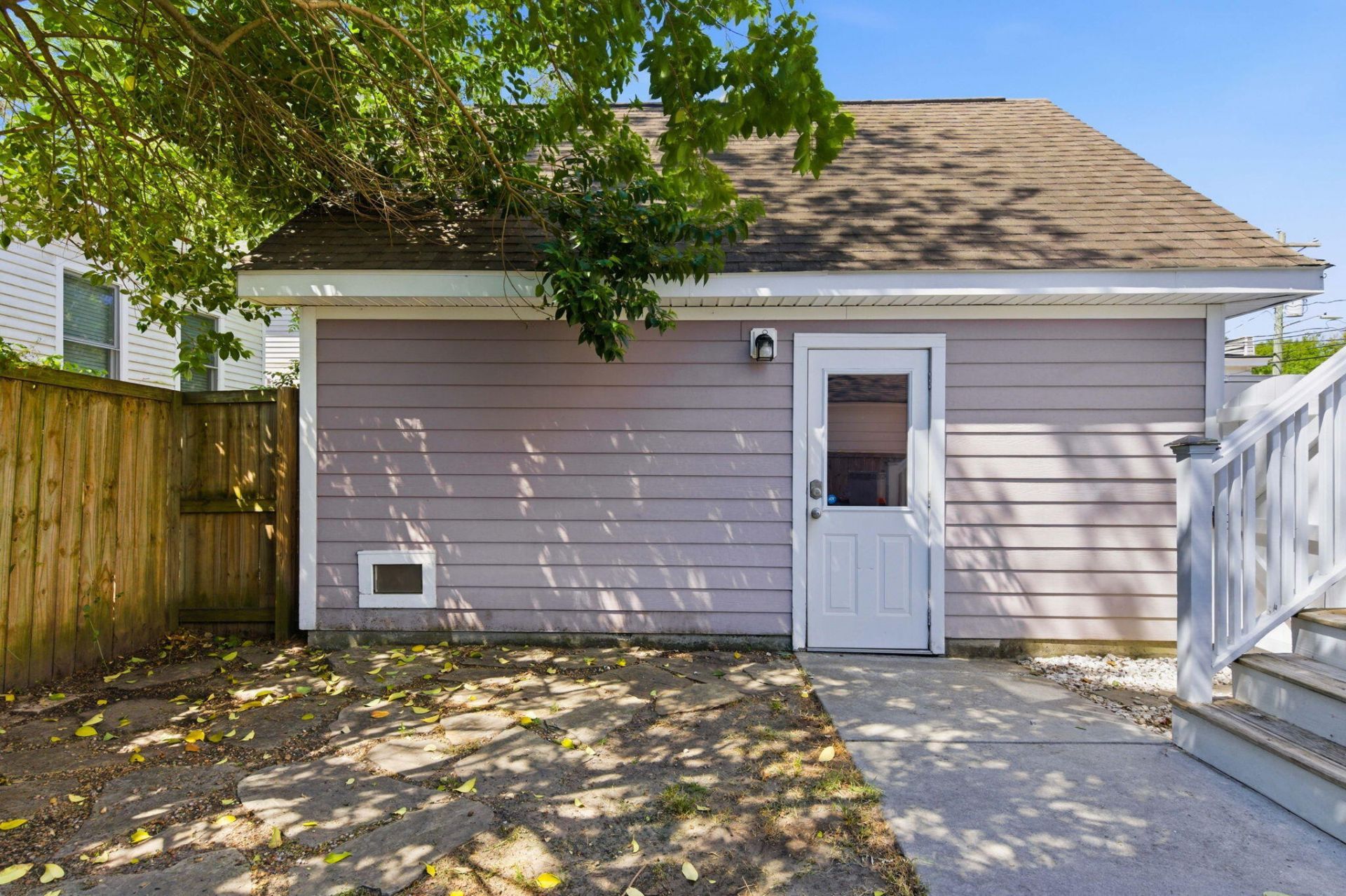 89 Simons Street Photo 26