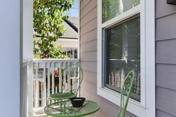 89 Simons Street photo 4