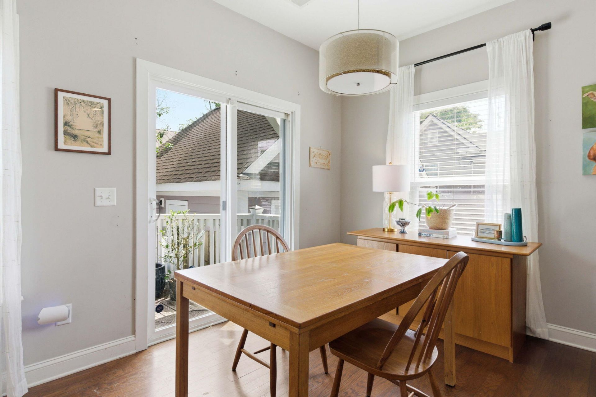 89 Simons Street Photo 8