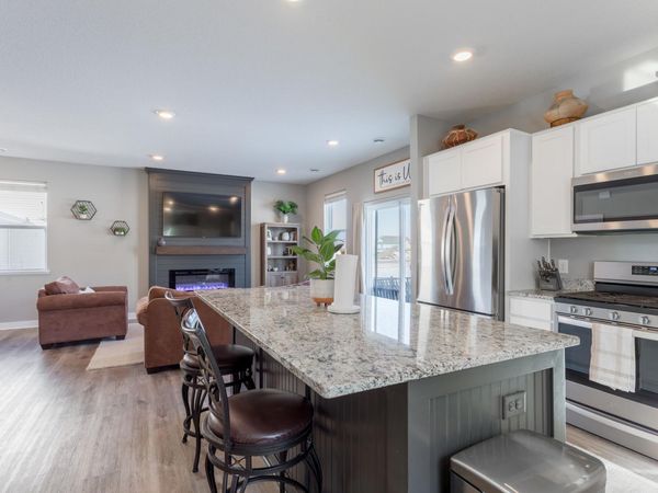 20983 Flaxton Lane, Farmington, MN 55024