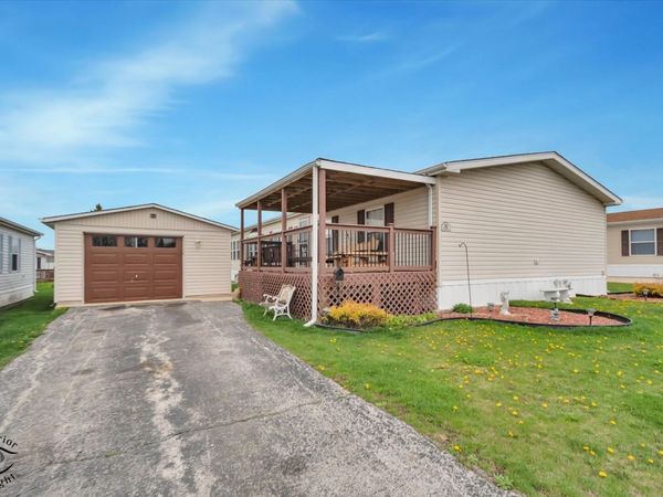 4858 Augusta Boulevard , Monee, IL 60449