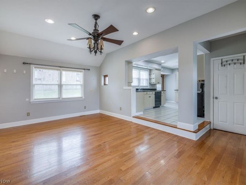 1211 Manitoulin Pike, Brunswick, OH 44212 Photo 10