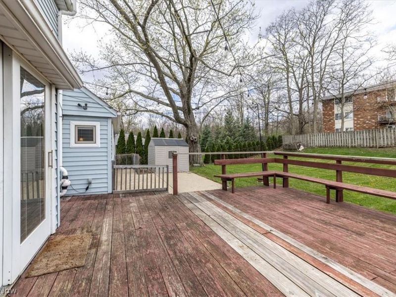 1211 Manitoulin Pike, Brunswick, OH 44212 Photo 23