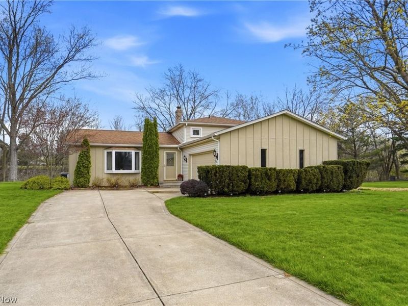 3647 Carlisle Drive, Brunswick, OH 44212 Photo 2