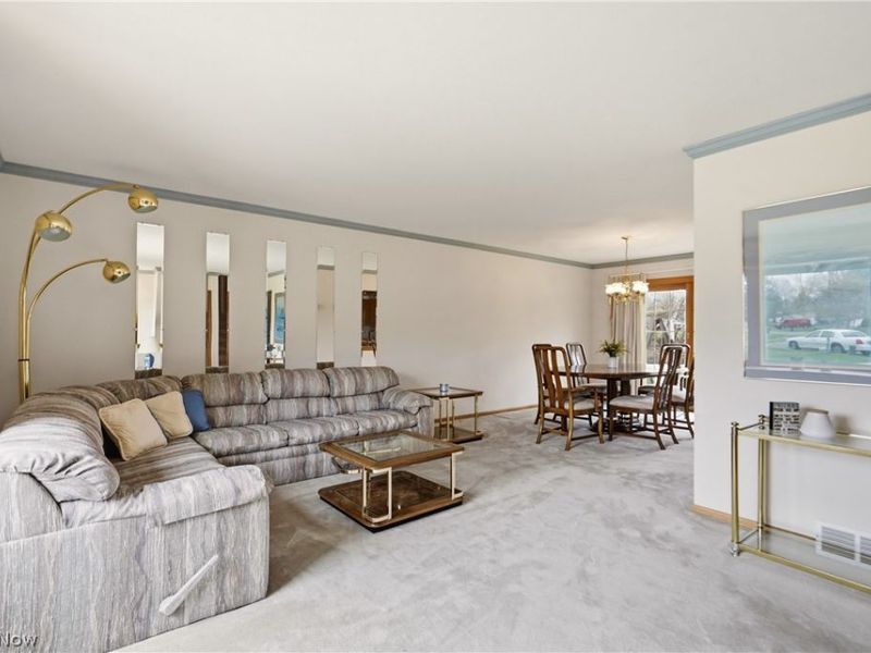 3647 Carlisle Drive, Brunswick, OH 44212 Photo 4