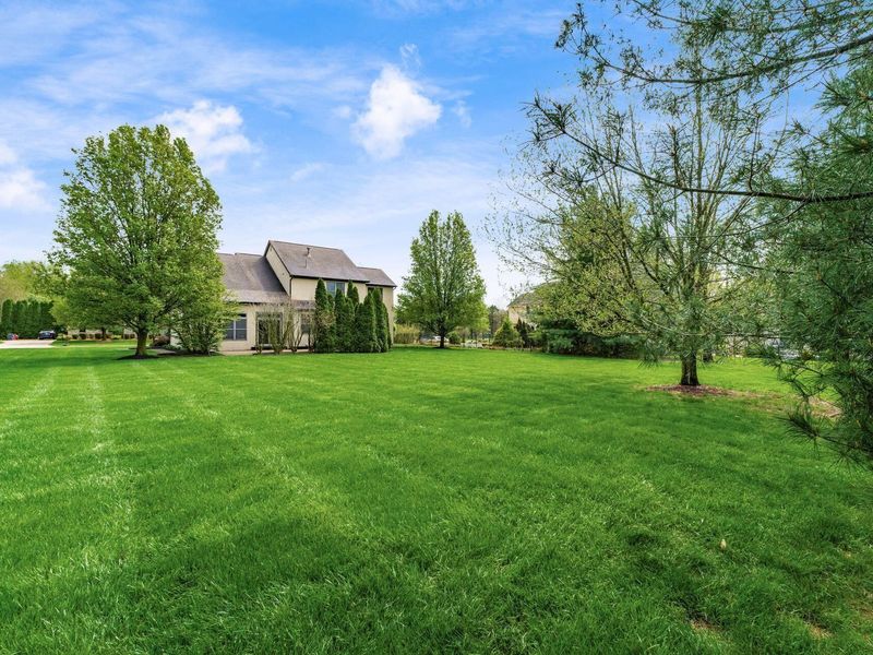 13425 Ashley Creek Drive, Pickerington, OH 43147 Photo 2