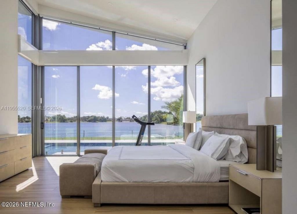 1830 NE 193 Street, Miami, FL 33179 Photo