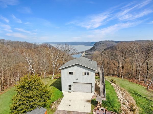 20507 Sunset View Dr, Seneca, WI 54626