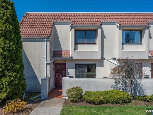 48 Musano Court, WEST ORANGE, NJ 07052