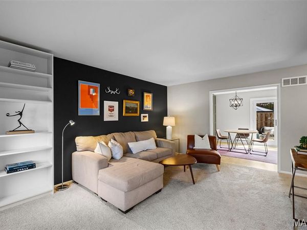 10382 Beau Jardin Drive, Unincorporated, MO 63146