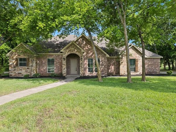 1151 Ashemore Court, Midlothian, TX 76065