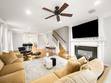 3610 Gillespie Street, Unit 6, Dallas, TX 75219