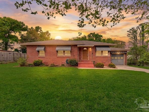 629 Rue Max St, Pensacola, FL 32507