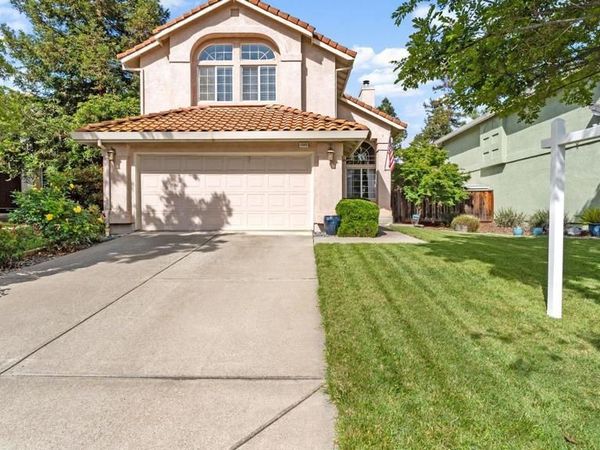 1045 Hollice Ln, Livermore, CA 94550