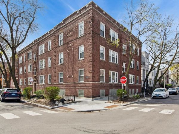 2548 N Seminary Avenue, Unit 2, Chicago, IL 60614