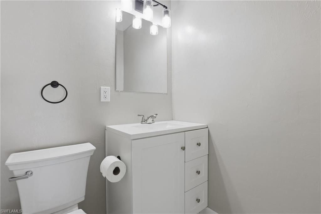 1313 Driftwood Dr, North Fort Myers, FL 33903 Photo