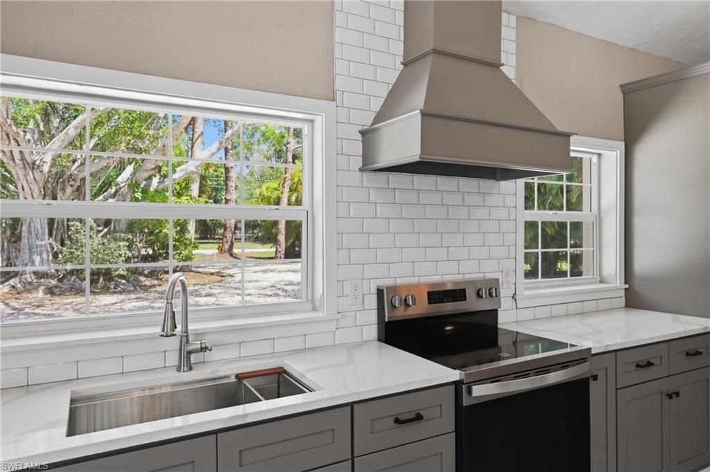 1313 Driftwood Dr, North Fort Myers, FL 33903 Photo