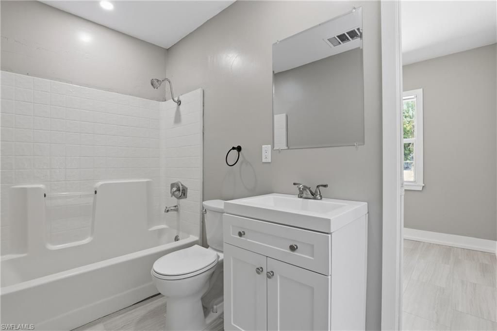 1313 Driftwood Dr, North Fort Myers, FL 33903 Photo