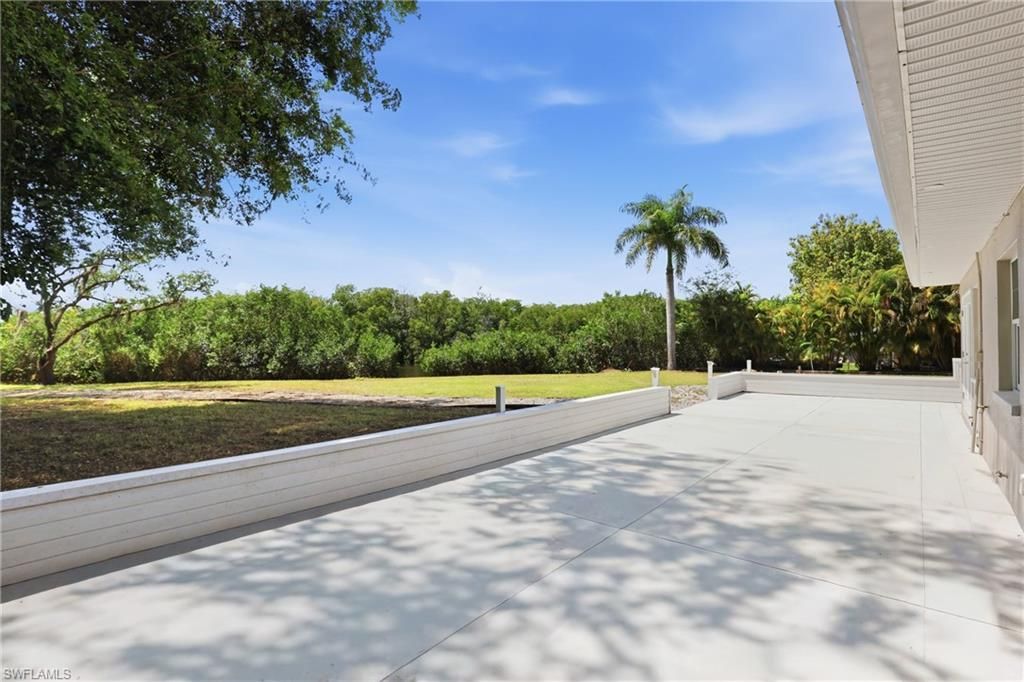 1313 Driftwood Dr, North Fort Myers, FL 33903 Photo