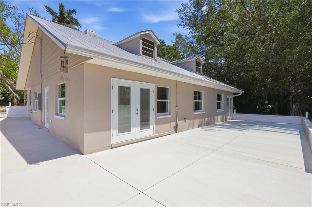 1313 Driftwood Dr, North Fort Myers, FL 33903 Photo