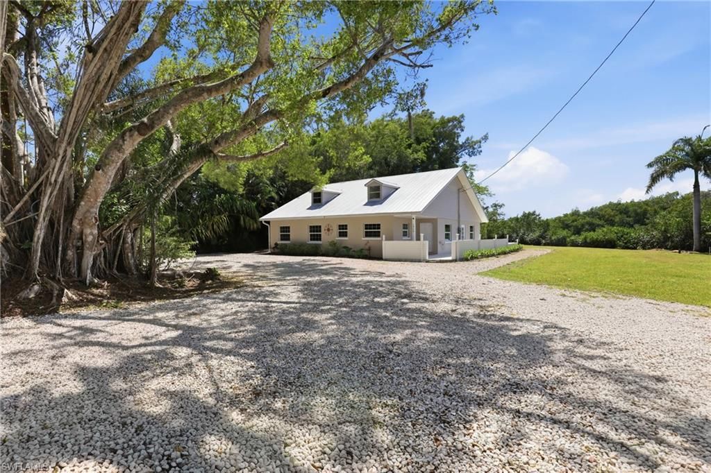 1313 Driftwood Dr, North Fort Myers, FL 33903 Photo