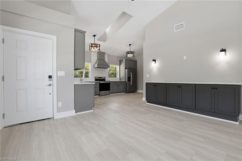 1313 Driftwood Dr, North Fort Myers, FL 33903 Photo