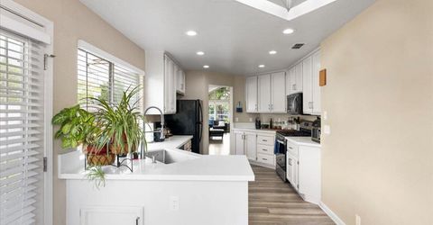 4391 Burgess Dr, Sacramento, CA 95838 Photo