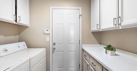 4391 Burgess Dr, Sacramento, CA 95838 Photo