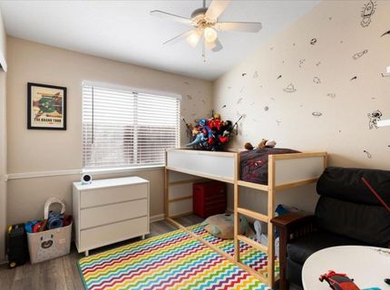 4391 Burgess Dr, Sacramento, CA 95838 Photo