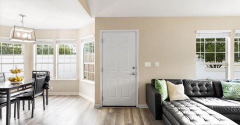 4391 Burgess Dr, Sacramento, CA 95838 Photo