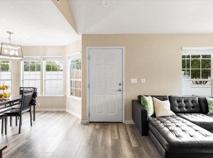 4391 Burgess Dr, Sacramento, CA 95838 Photo