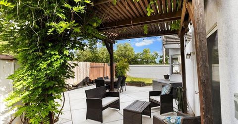 4391 Burgess Dr, Sacramento, CA 95838 Photo