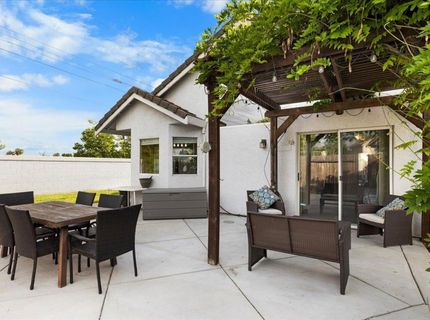 4391 Burgess Dr, Sacramento, CA 95838 Photo