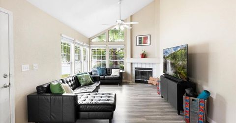 4391 Burgess Dr, Sacramento, CA 95838 Photo