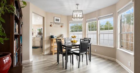 4391 Burgess Dr, Sacramento, CA 95838 Photo