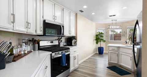 4391 Burgess Dr, Sacramento, CA 95838 Photo